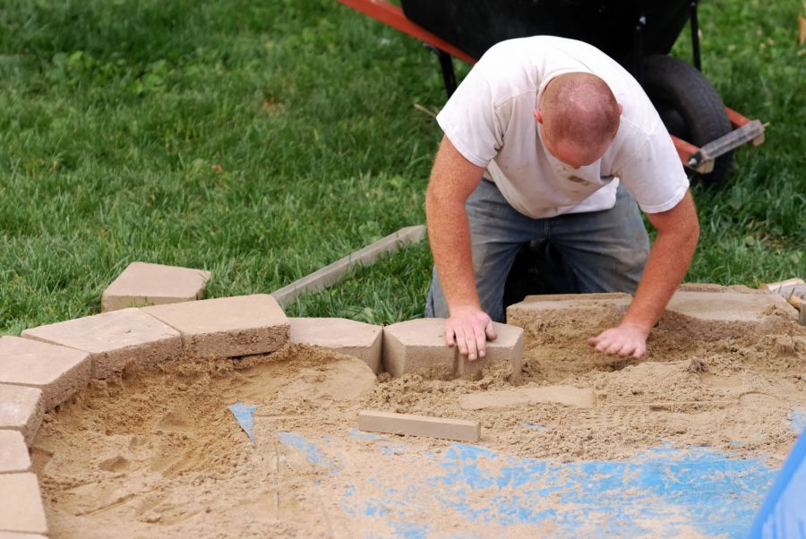 Henderson Masonry & Construction's Retaining Wall Services